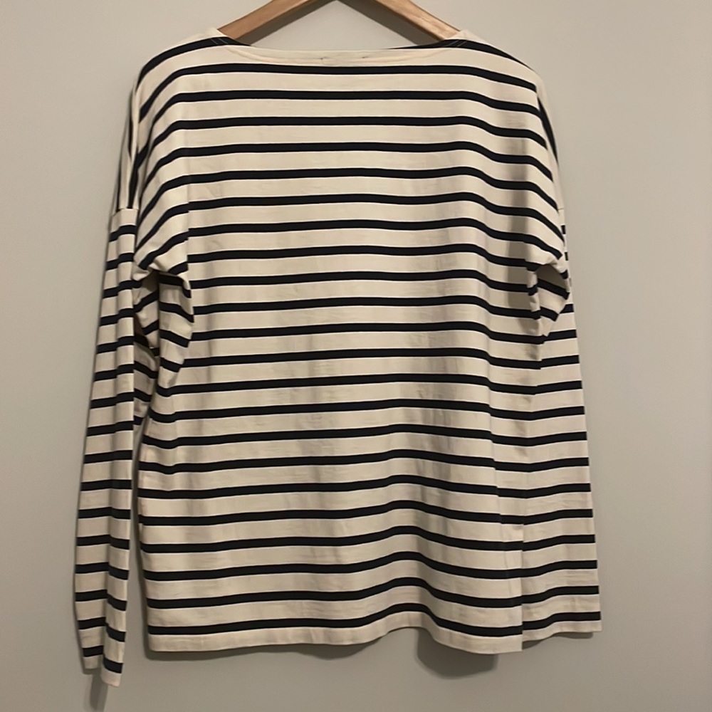 J. Crew Embroidered Lips Striped Long-sleeve T-Shirt-Sz M EUC - Picture 4 of 5